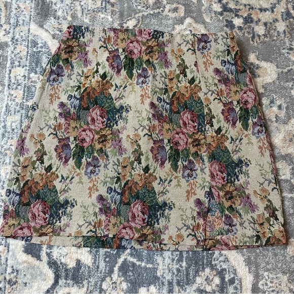 Floral Tapestry Skirt - Picture 1 of 4